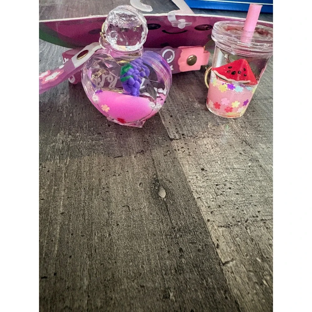2PC Liquid Shake Keychain Set Heart Grape Watermelon Bubble Tea Kawaii Charms